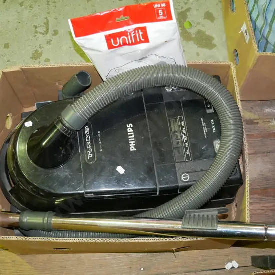 box; Philips vacuum cleaner and accessories