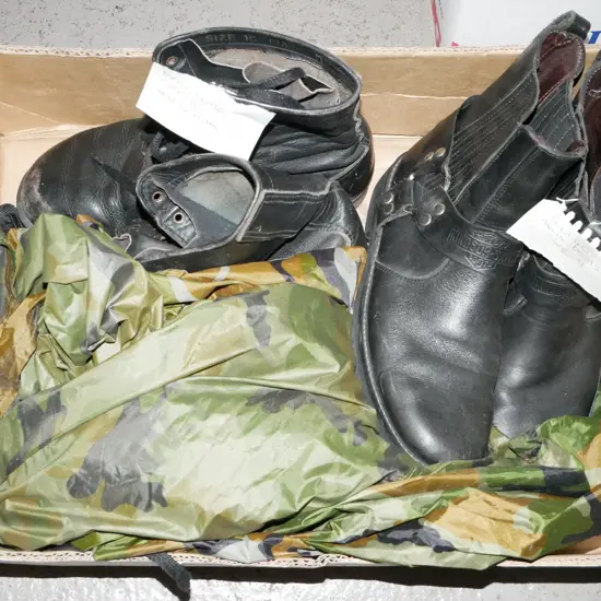 2 pairs of men's leather boots, camouflage motorcycle cover