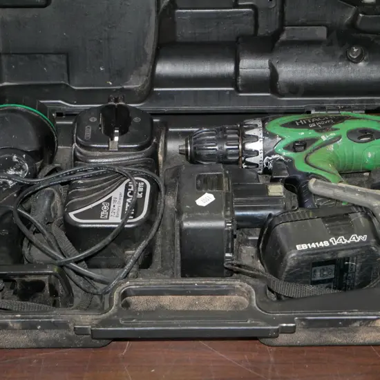 cased Hitachi 14v battery drill, charger, torch