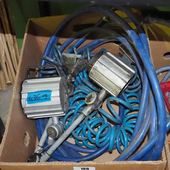 box; air hoses, 2x industrial spotlights