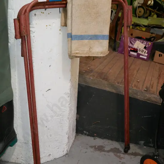 garden waste wool sack frame and wool sack