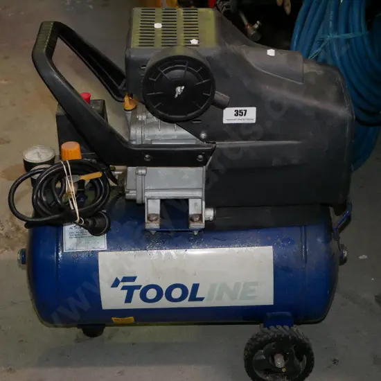 Tooline air compressor
