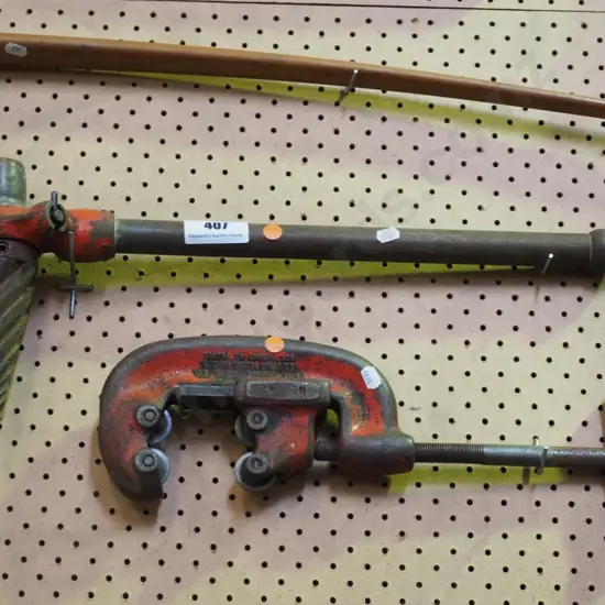 large rheeming tool and pipe cutter - orange dots