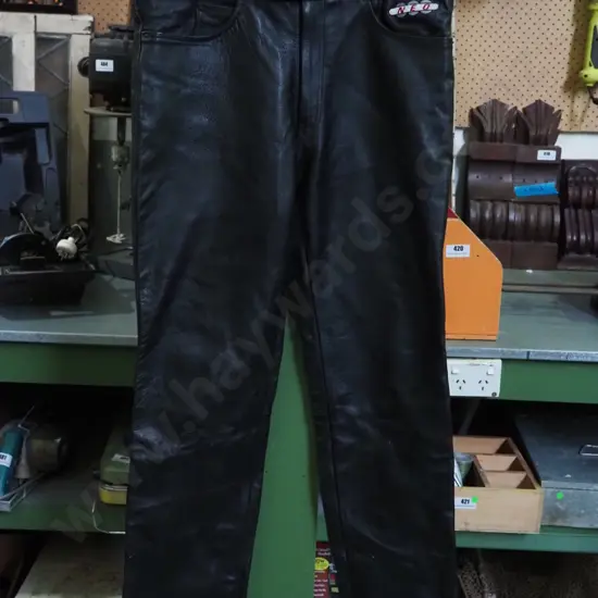 pair of Neo size 36 leather motorcycle pants