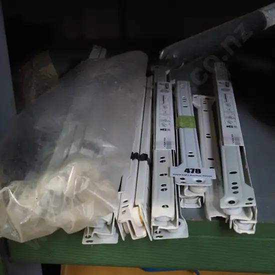 assorted drawer runners