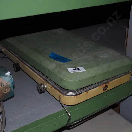 Great Outdoors camping stove - needs attention