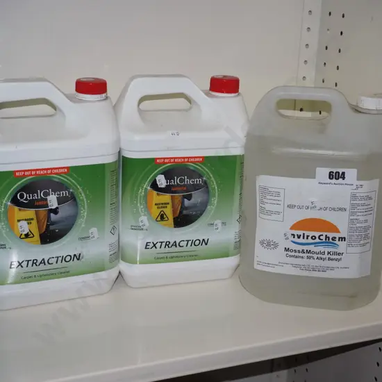 carpet cleaner, moss and mould cleaner