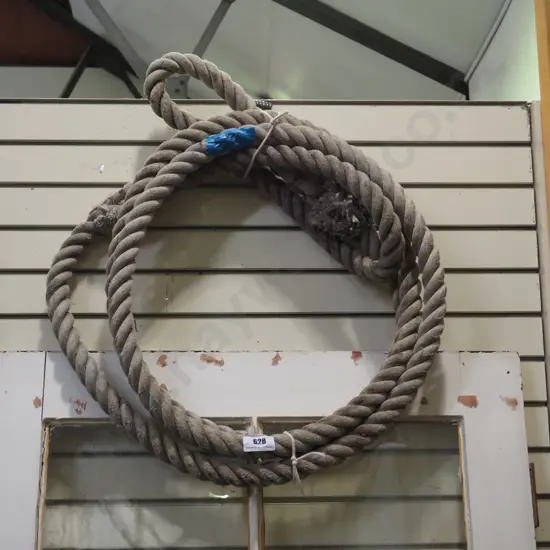 coil of heavy duty old rope