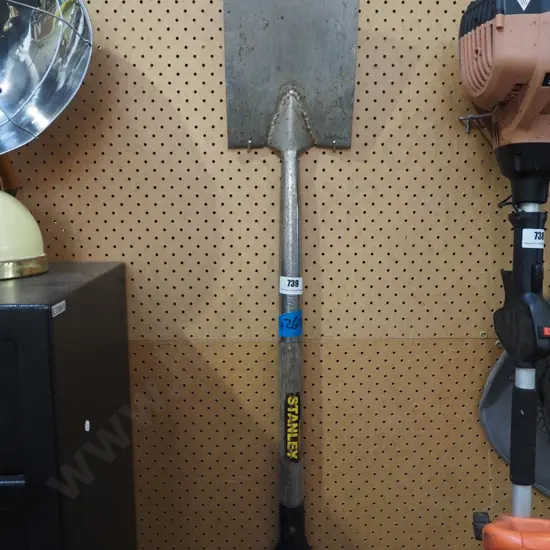 Stanley garden spade
