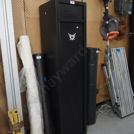 heavy duty gun safe H-1500 W-360 D-360 keys in office