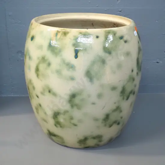 large (Timaru Potteries?) sponged pattern storage crock, no lid H-320 D-310