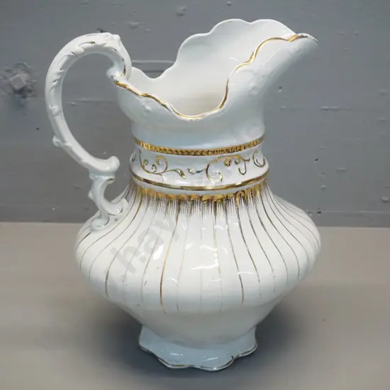 white with gold decoration bedroom jug H-310