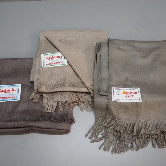 3 as-new Kashmiri pure wool Indian shawls - each approx 1800 x 2100