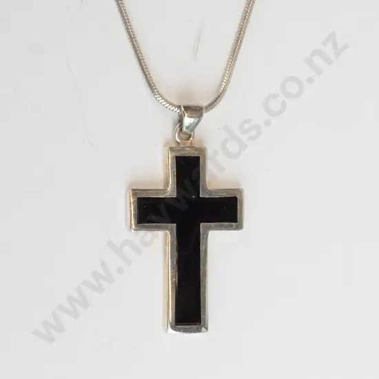 silver cross pendant stamped 925
