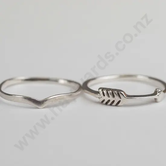 2 fine silver rings stamped 925