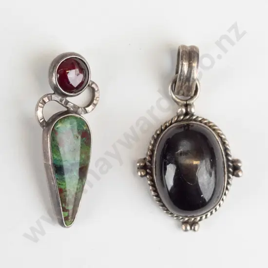 mottled green/silver necklace & black/silver necklace both stamped no chain