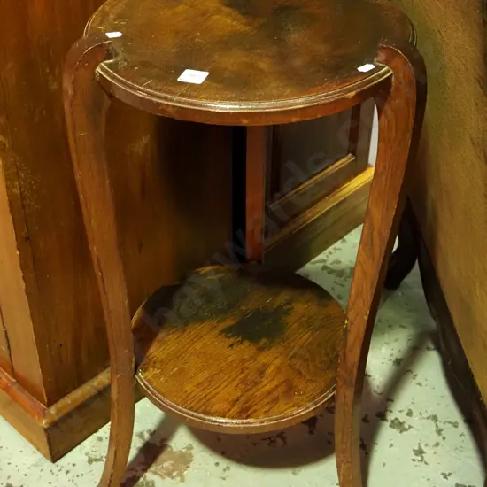 oak round 2-tier plant stand on 3 sweeping legs some staining and damage to surface H-755 D-390