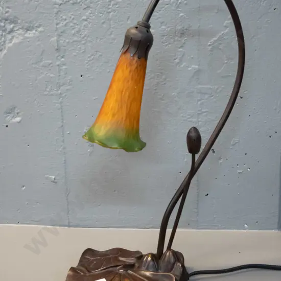 reproduction lily motif table lamp with metal base, green and orange single glass shade H-380