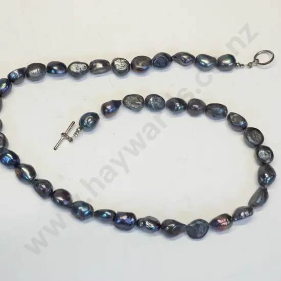 freshwater pearl necklace