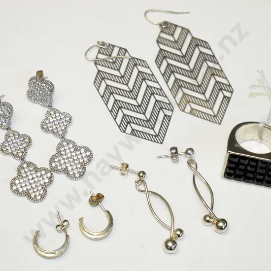 4 pairs of earrings & large ring with black stones