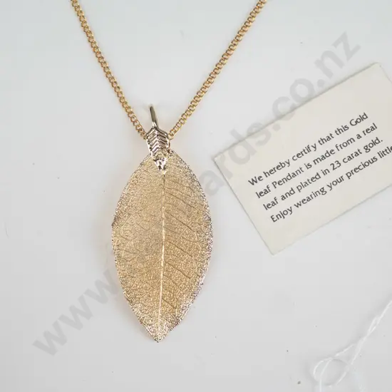 leaf necklace no mark
