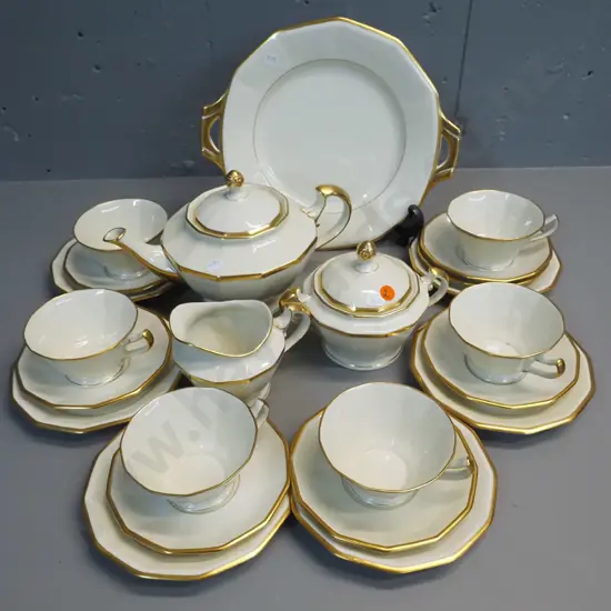 Schlaggenwald German china 22-piece tea set including teapot