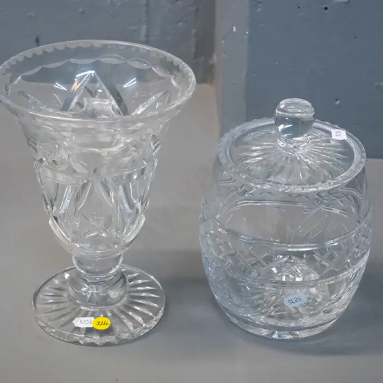 2 cut crystal items - lidded biscuit jar and a Stuart vase with frog H-200 D-150