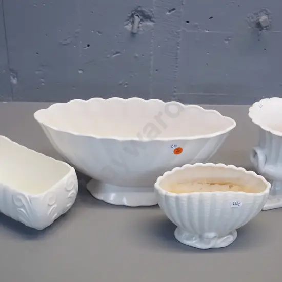 4 English white glazed vases - Sylvac small shell vase, Brentleigh large fan shaped trough H140 L310, KSP trough,