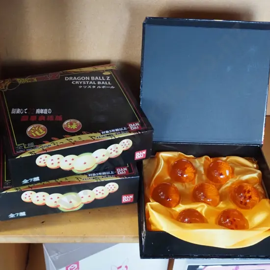 3 boxes Dragon Ball Z crystal balls