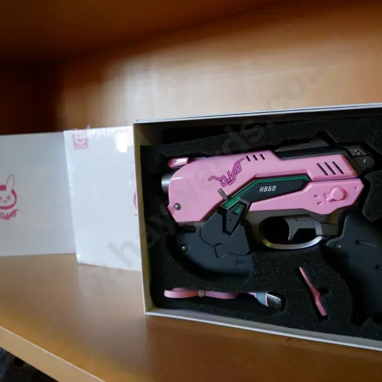 3 x Overwatch pink DVA power bank light guns