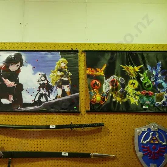 3 x wall-hanging print on scroll