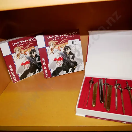 3 boxes Sword Art Online miniature swords