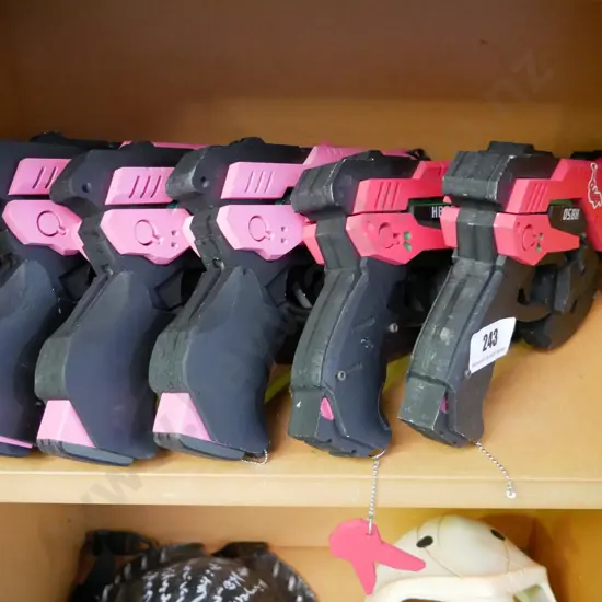 5 pink DVA pistols