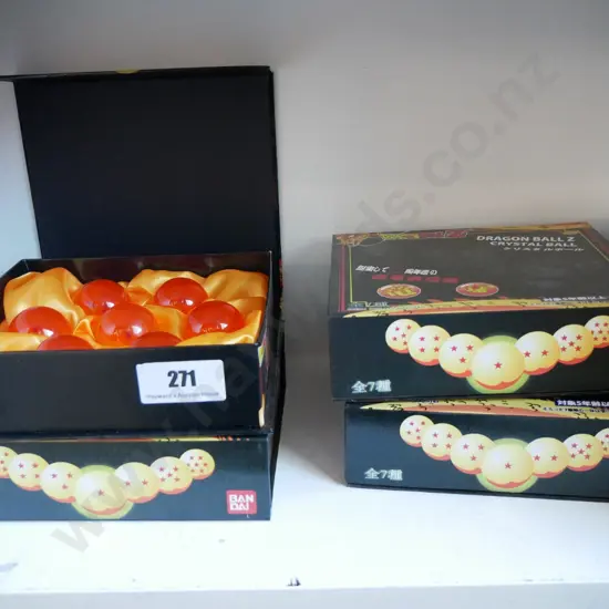 4 boxes Dragon Ball Z crystal balls