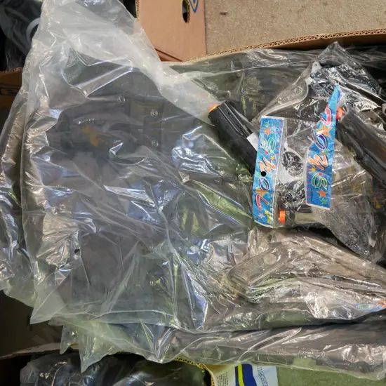 box of SWAT costume items - 5 vests, badges, guns