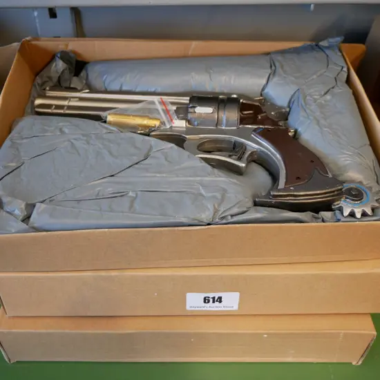 3 x composite Cassidy's Peacekeeper revolvers