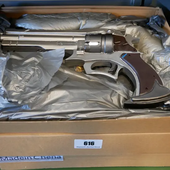 3 x composite Cassidy's Peacekeeper revolvers