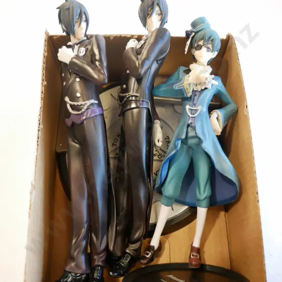 box of figurines