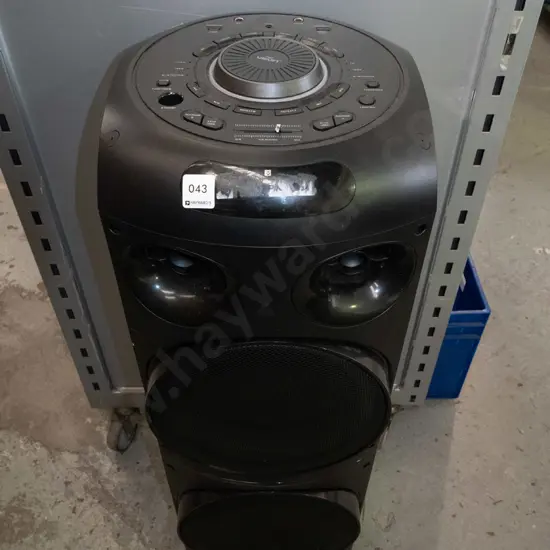 Large Veon portable speaker, some damage no power cord
