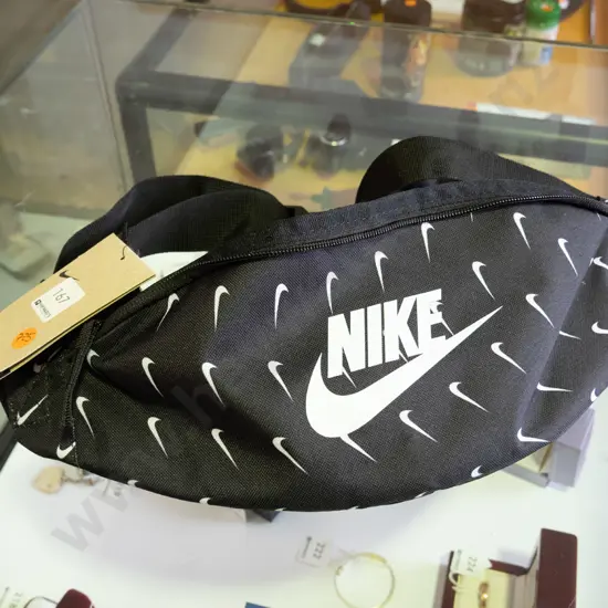 Black Nike Fanny Pack