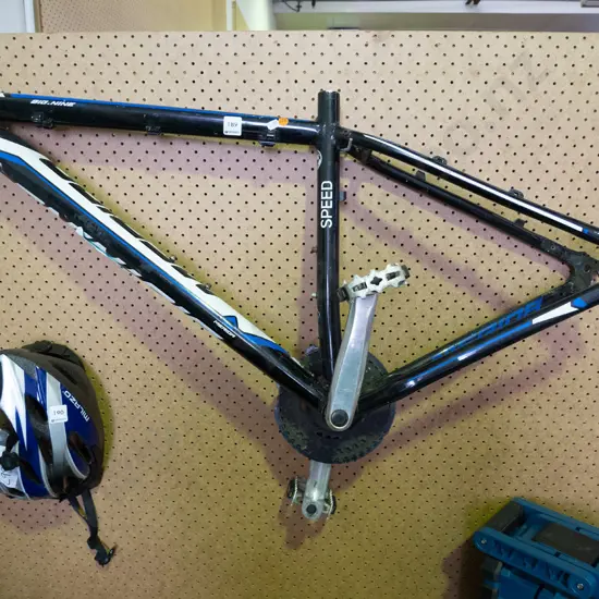 Merida Big Nine bike frame with pedals only - Black, white and blue