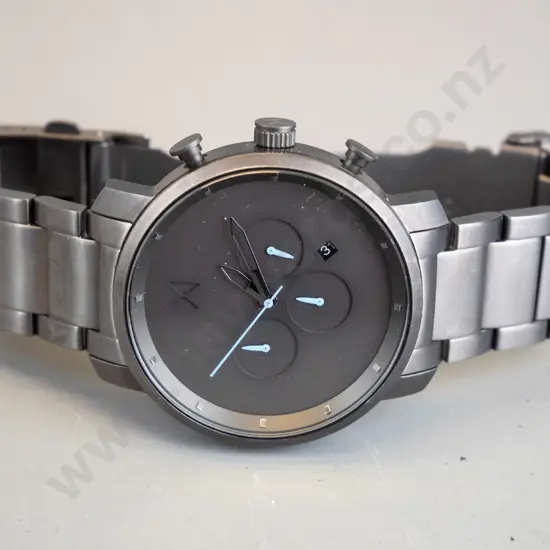 mens analogue watch - metalic black 1