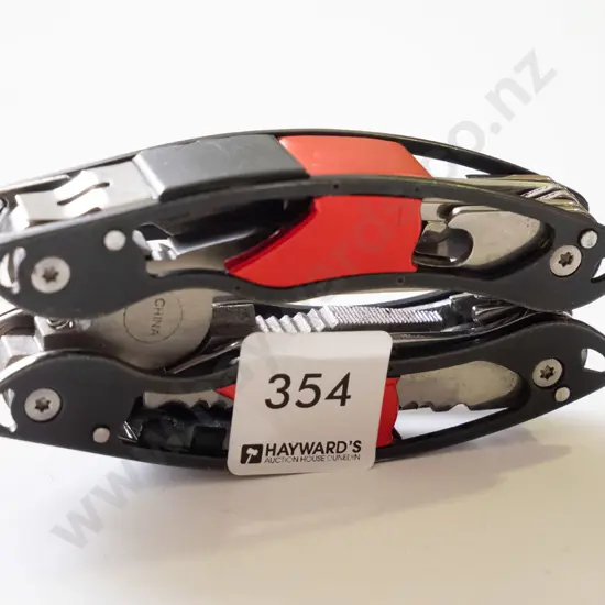 Powerbuilt multi-tool 