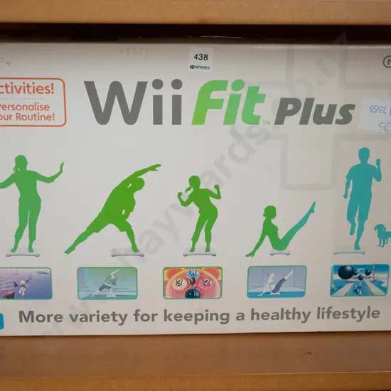 Wii fit plus - boxed 