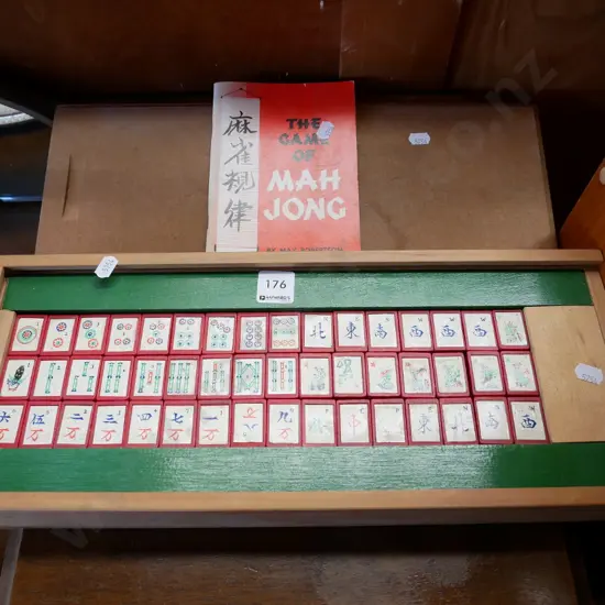 Mah Jong set