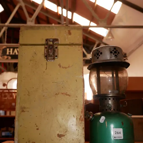 Coleman tilly lantern