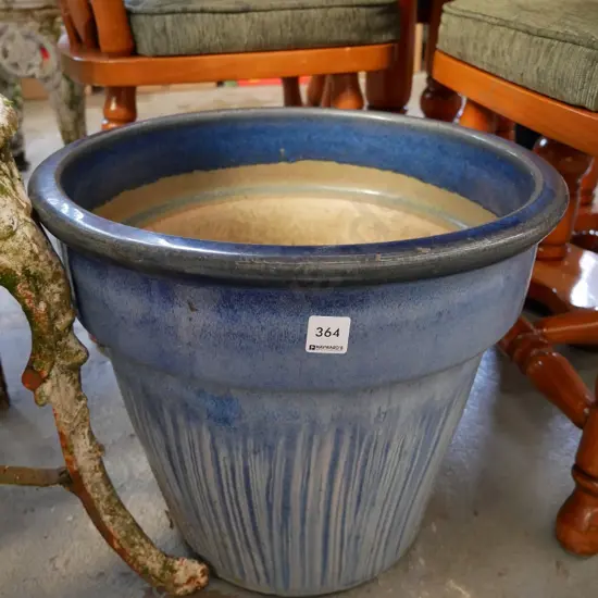 blue glazed garden planter H- 370, Diam 420