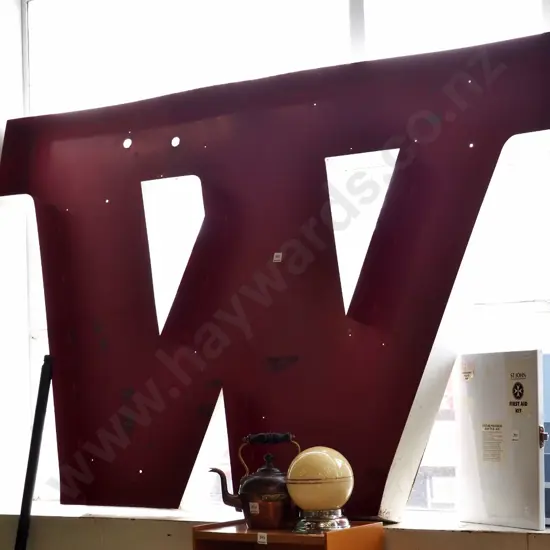 very large metal "W" possibly from a New World supermarket H- 1150, W-1800, D-100
