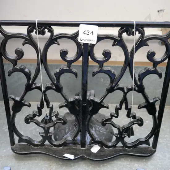 cast alloy cookbook stand