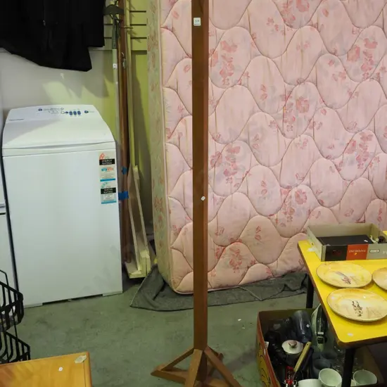 wooden coat stand H - 1750